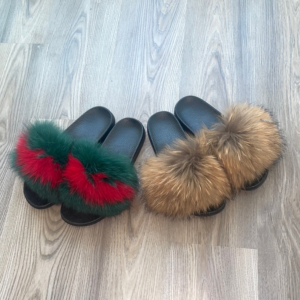 Faux fur slides